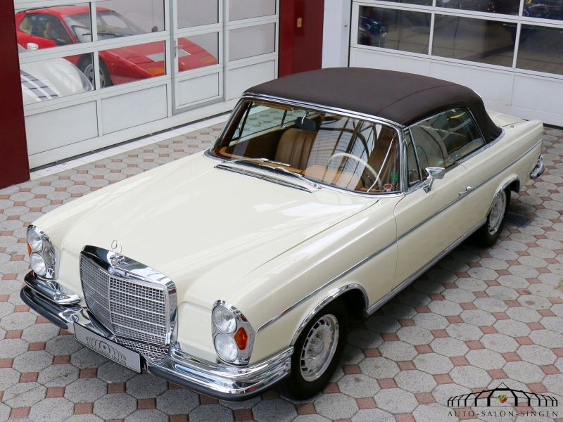 Mercedes-Benz 280 SE Cabrio
