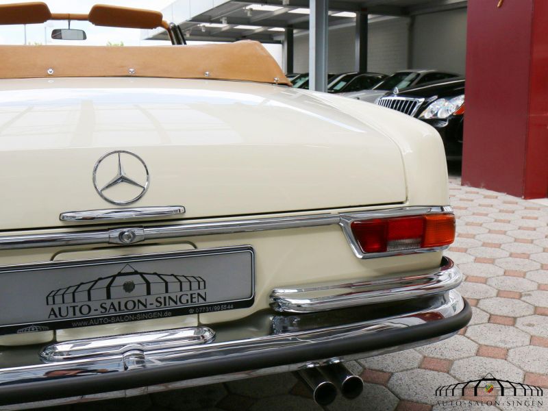 Mercedes-Benz 280 SE Cabrio