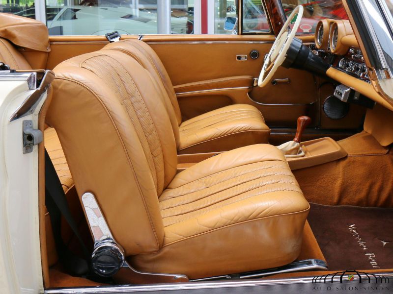 Mercedes-Benz 280 SE Cabrio