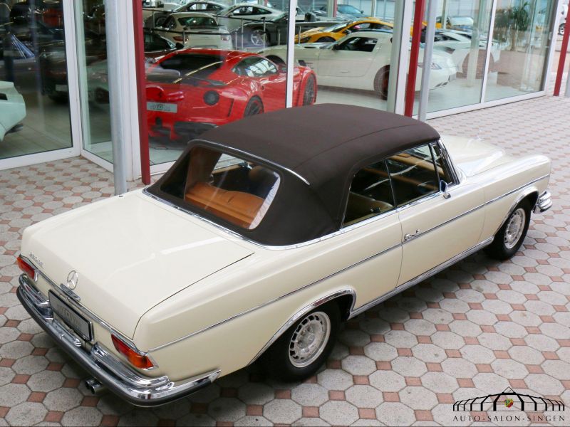 Mercedes-Benz 280 SE Cabrio