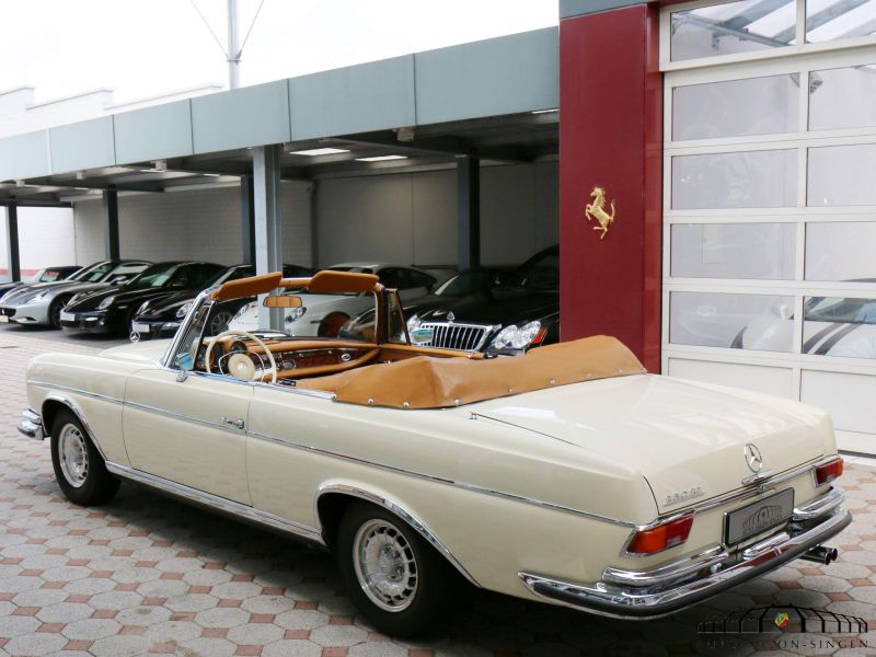 Mercedes-Benz 280 SE Cabrio