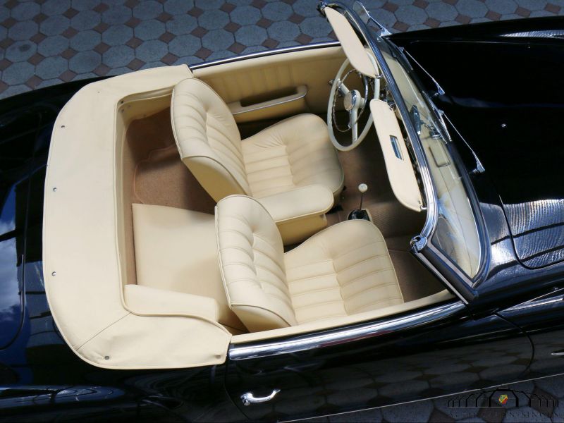 Mercedes-Benz 190 SL