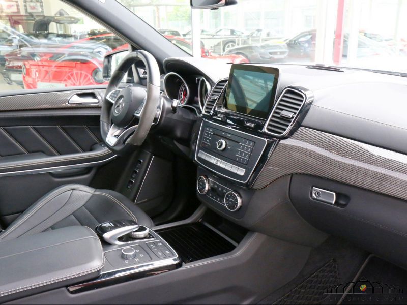 Mercedes-Benz GLS 63 AMG