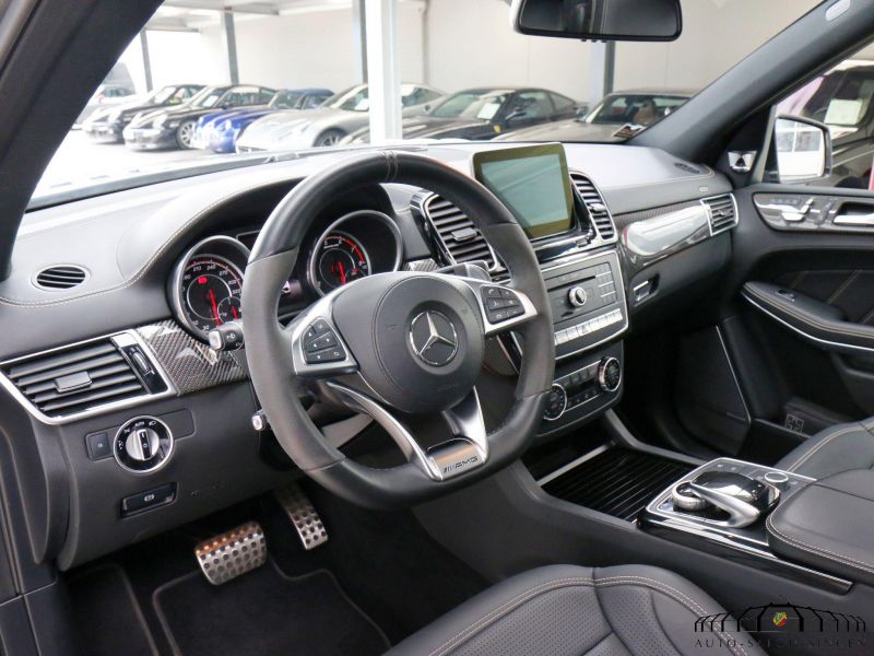 Mercedes-Benz GLS 63 AMG
