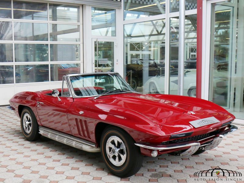 Corvette C2 Sting Ray Cabrio