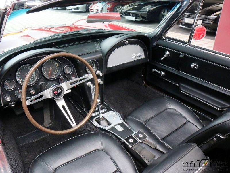Corvette C2 Sting Ray Cabrio