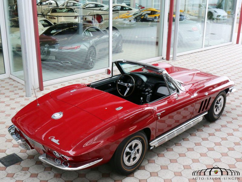 Corvette C2 Sting Ray Cabrio