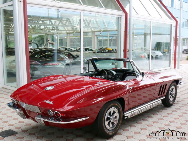 Corvette C2 Sting Ray Cabrio