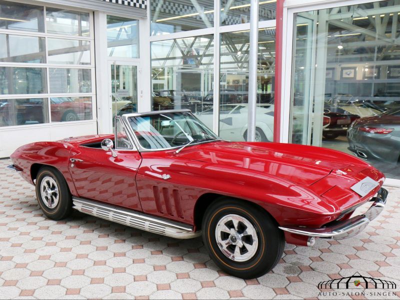 Corvette C2 Sting Ray Cabrio