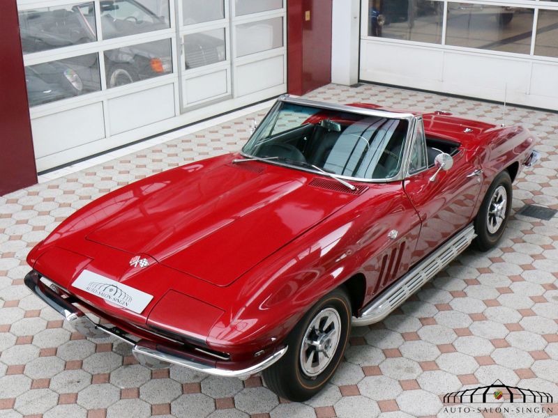 Corvette C2 Sting Ray Cabrio
