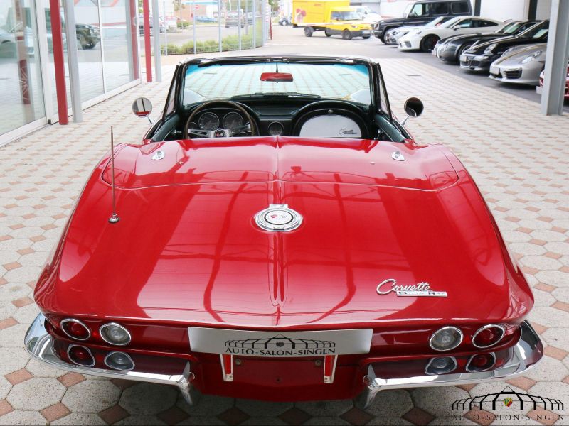 Corvette C2 Sting Ray Cabrio
