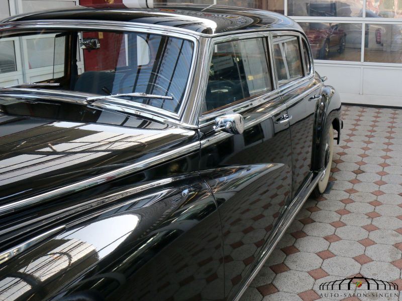 Mercedes-Benz 300 Adenauer
