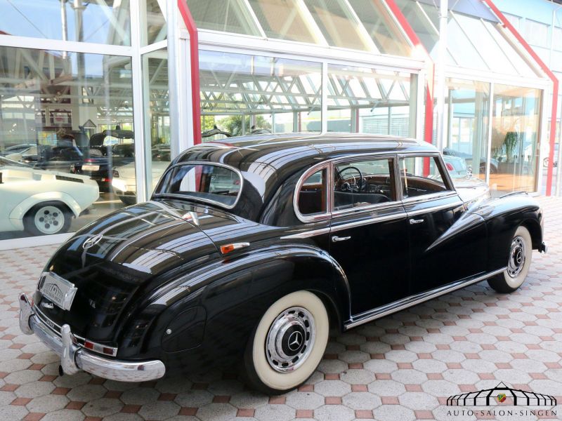 Mercedes-Benz 300 Adenauer