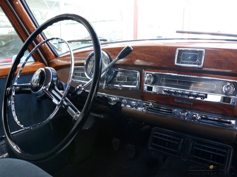 Mercedes-Benz 300 Adenauer