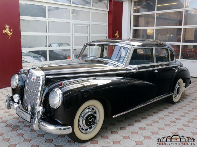 Mercedes-Benz 300 Adenauer