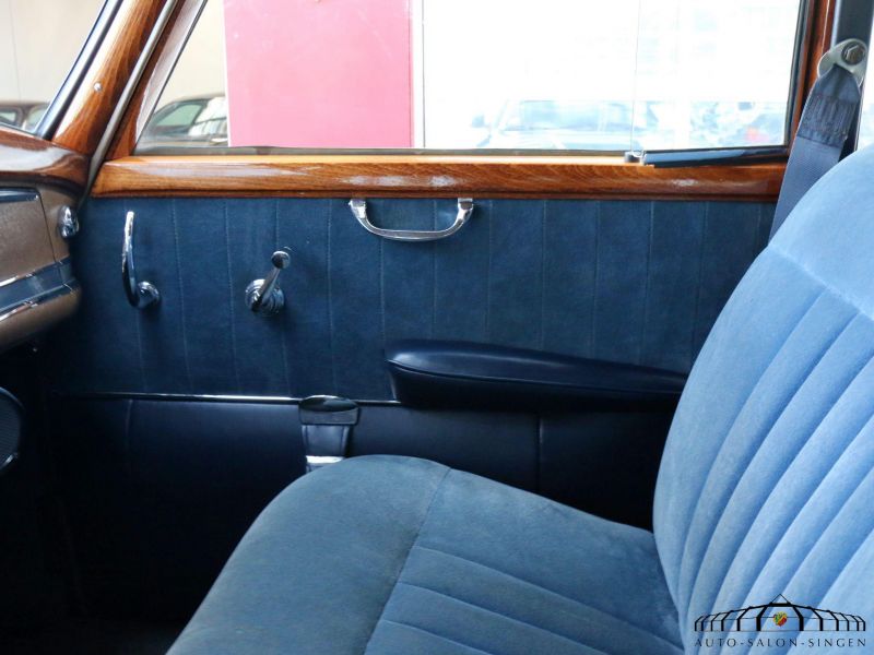 Mercedes-Benz 300 Adenauer