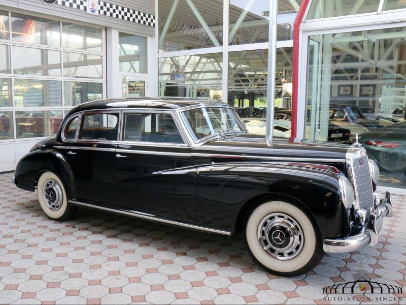 Mercedes-Benz 300 Adenauer
