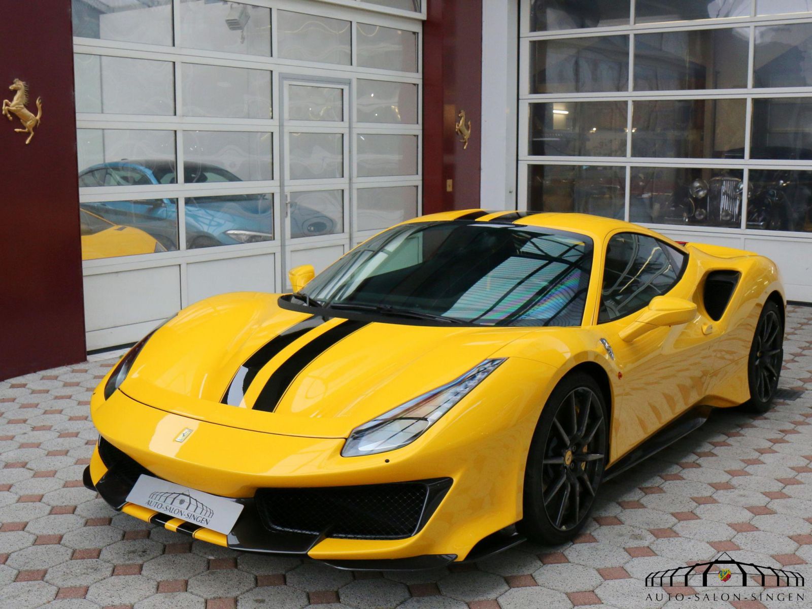 Ferrari 488 Pista Coupé Auto Salon Singen