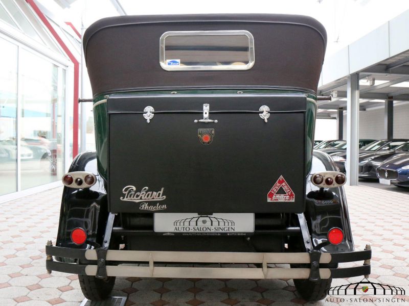 Packard Eight Model 236 