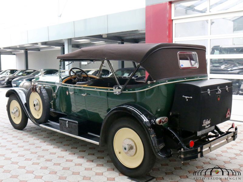 Packard Eight Model 236 