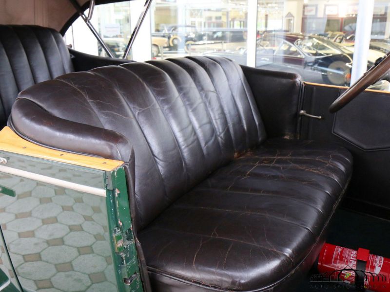 Packard Eight Model 236 