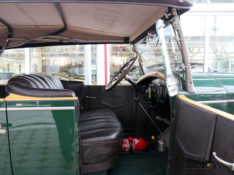 Packard Eight Model 236 