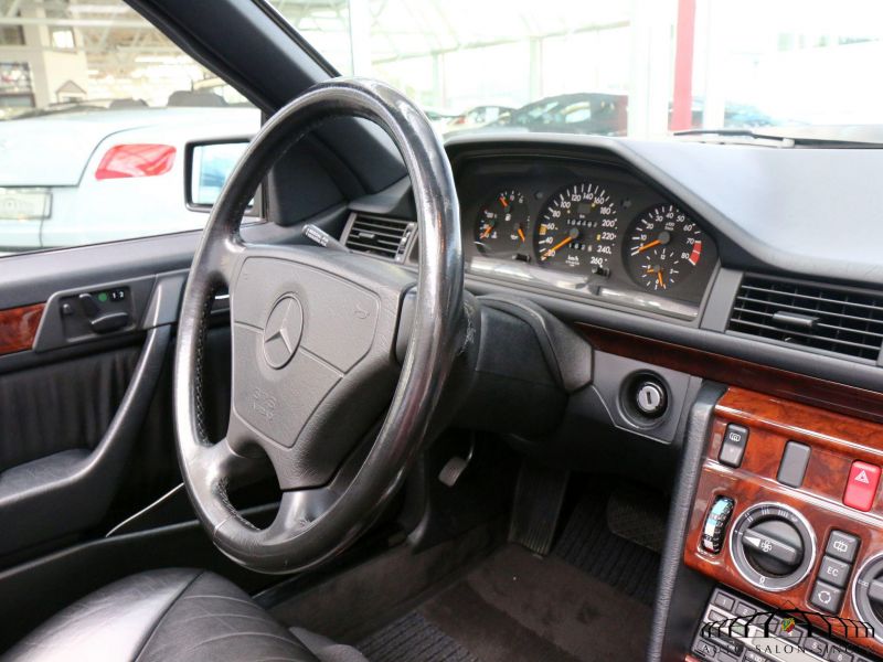 Mercedes-Benz 300 CE 24V Cabrio