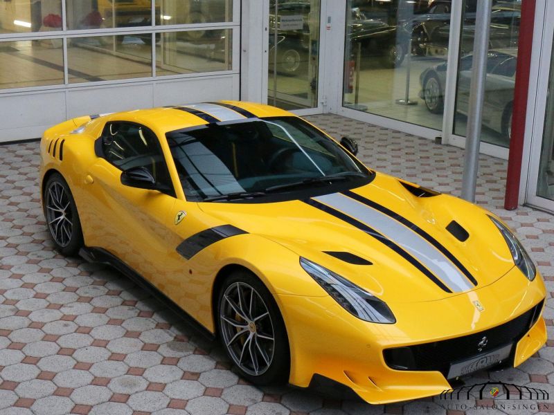 Ferrari F12 TDF