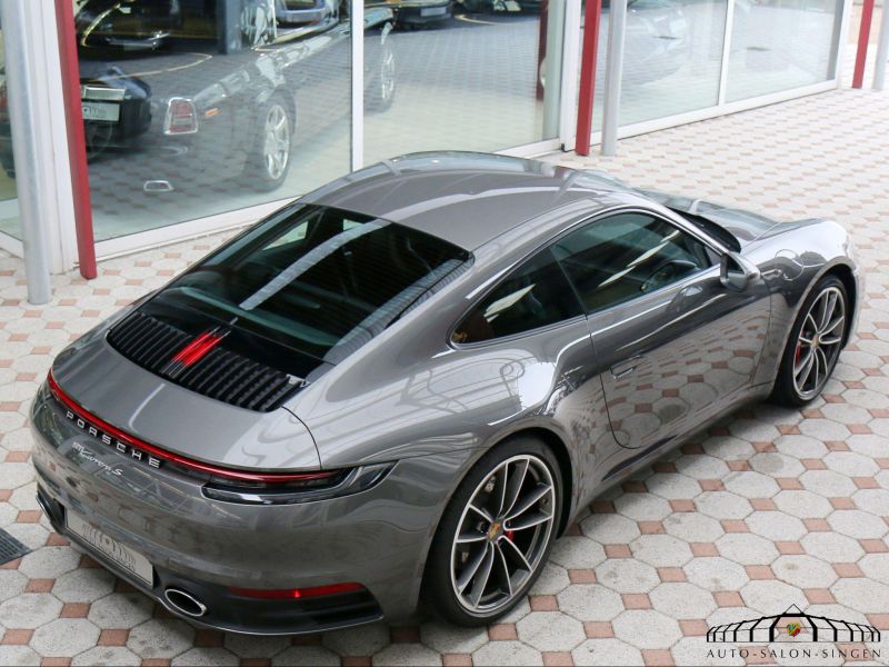 Porsche 992 Carrera S