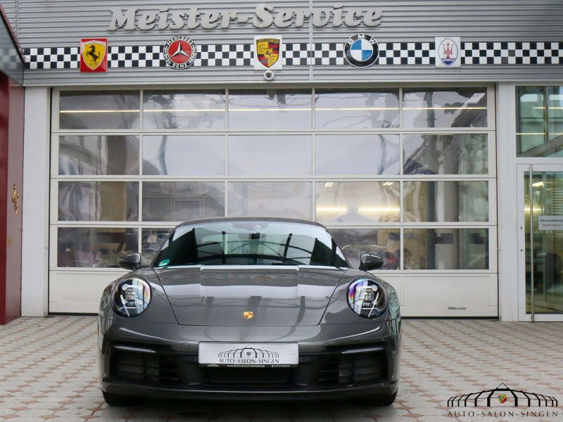 Porsche 992 Carrera S