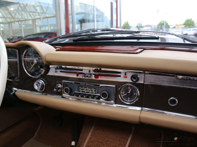 Mercedes-Benz 230 SL Pagode  