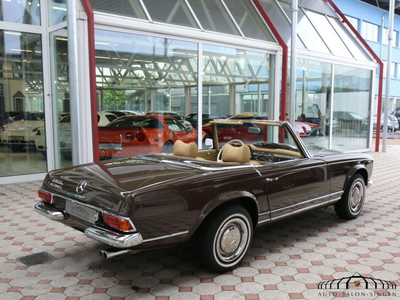 Mercedes-Benz 230 SL Pagode  