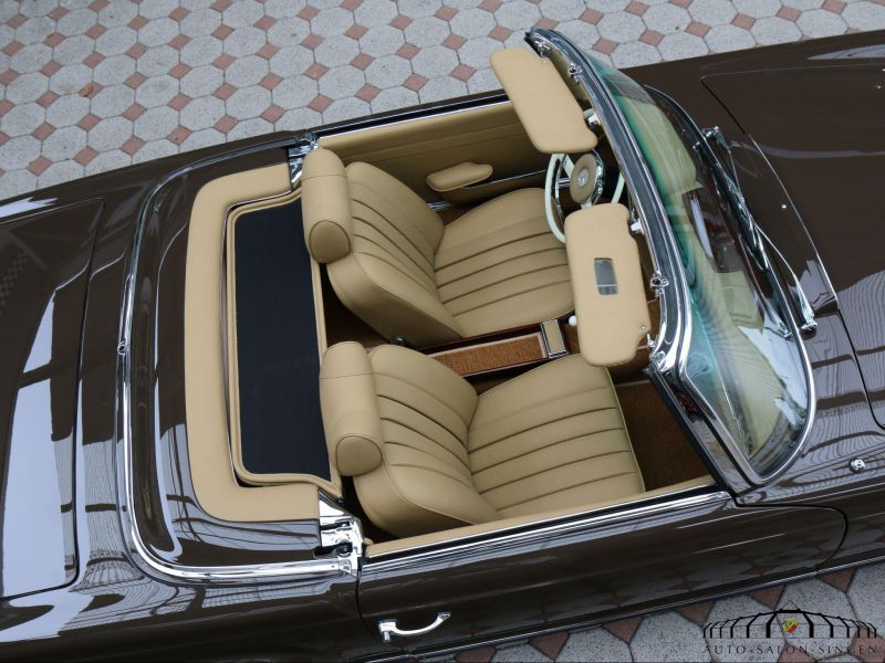 Mercedes-Benz 230 SL Pagode  