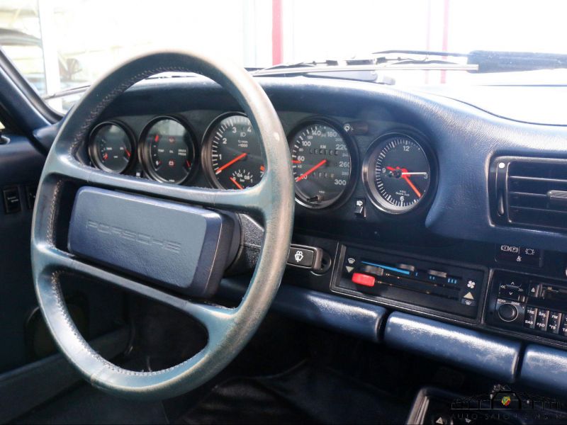 Porsche 911 Turbo 3.3