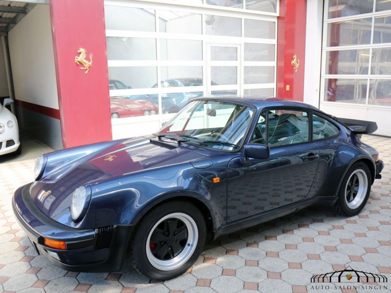 Porsche 911 Turbo 3.3