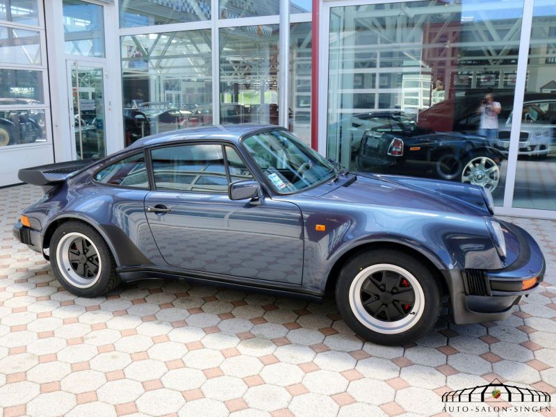Porsche 911 Turbo 3.3
