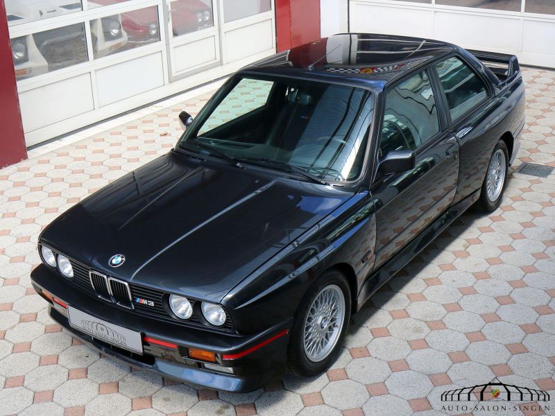 BMW M3 E30
