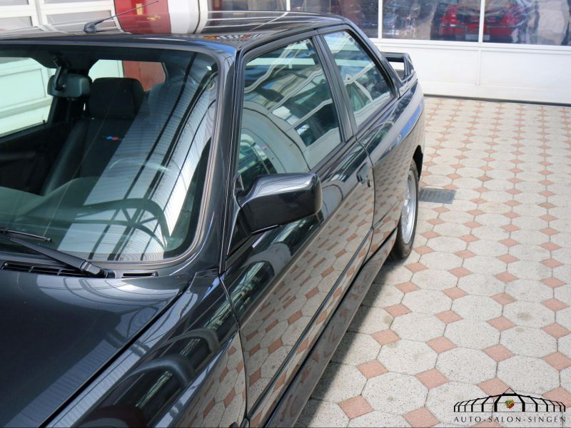 BMW M3 E30