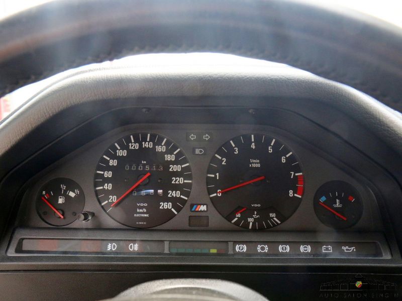 BMW M3 E30