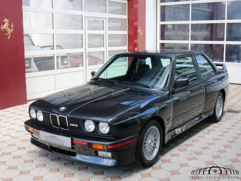 BMW M3 E30