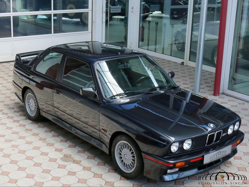 BMW M3 E30