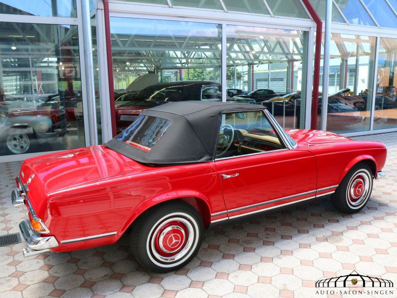 Mercedes-Benz 230 SL Pagode  