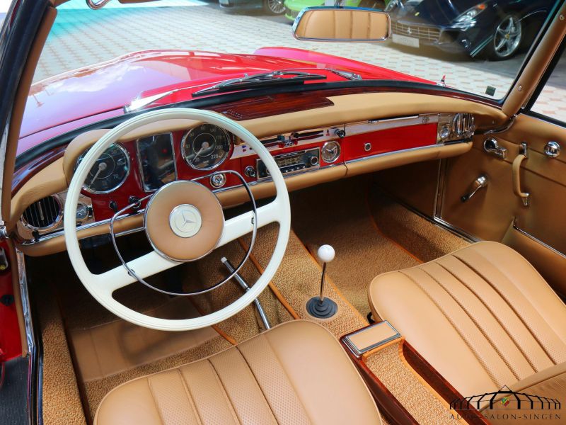 Mercedes-Benz 230 SL Pagode  