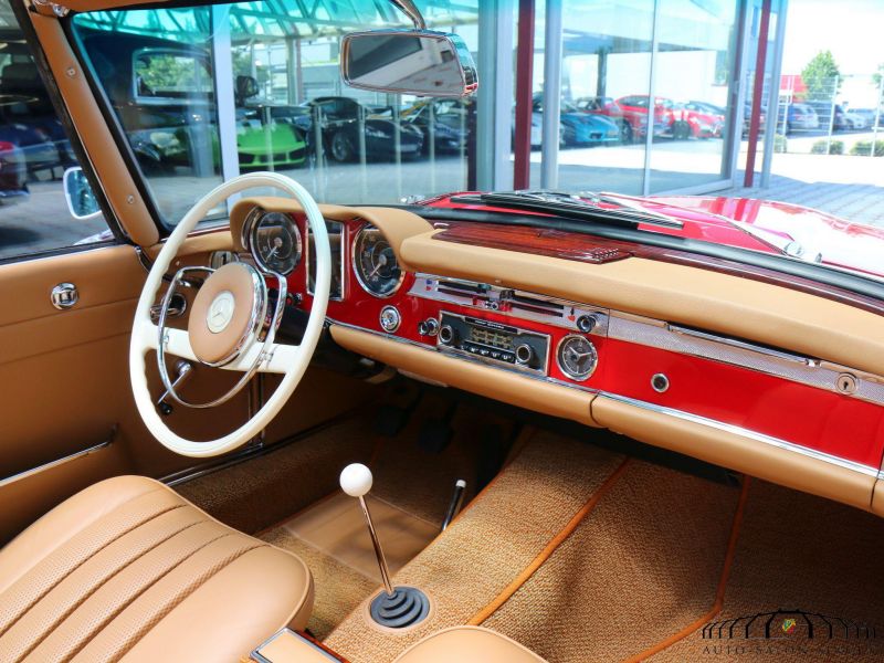 Mercedes-Benz 230 SL Pagode  