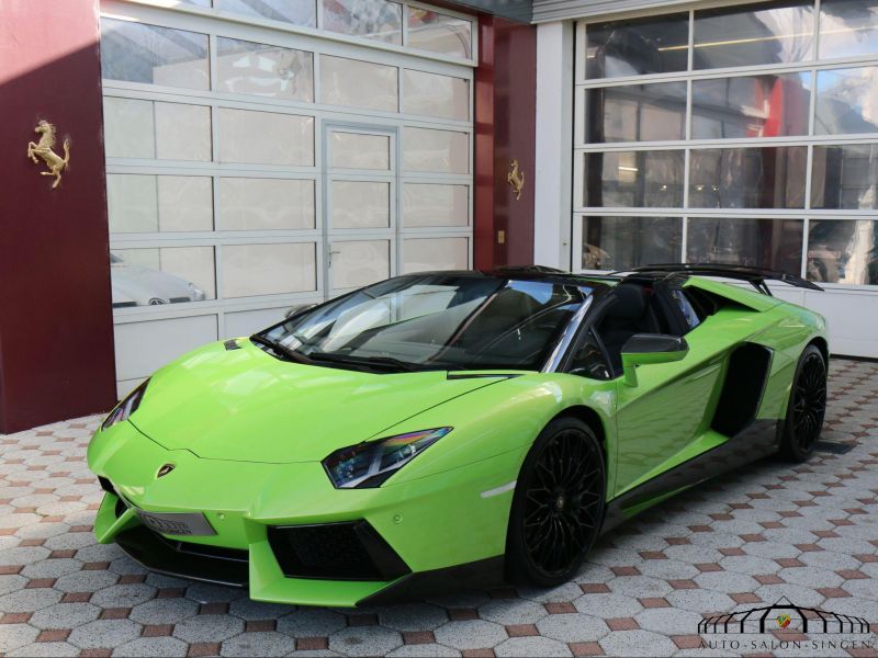 Lamborghini Aventador Roadster LP700-4