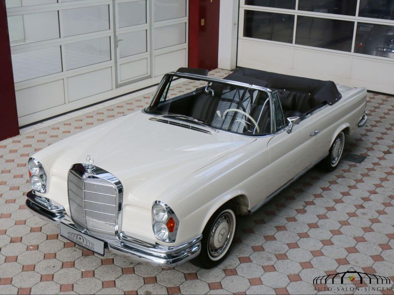 Mercedes-Benz 280 SE Cabrio