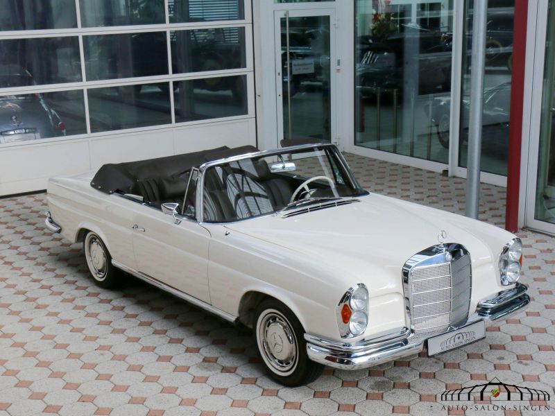 Mercedes-Benz 280 SE Cabrio