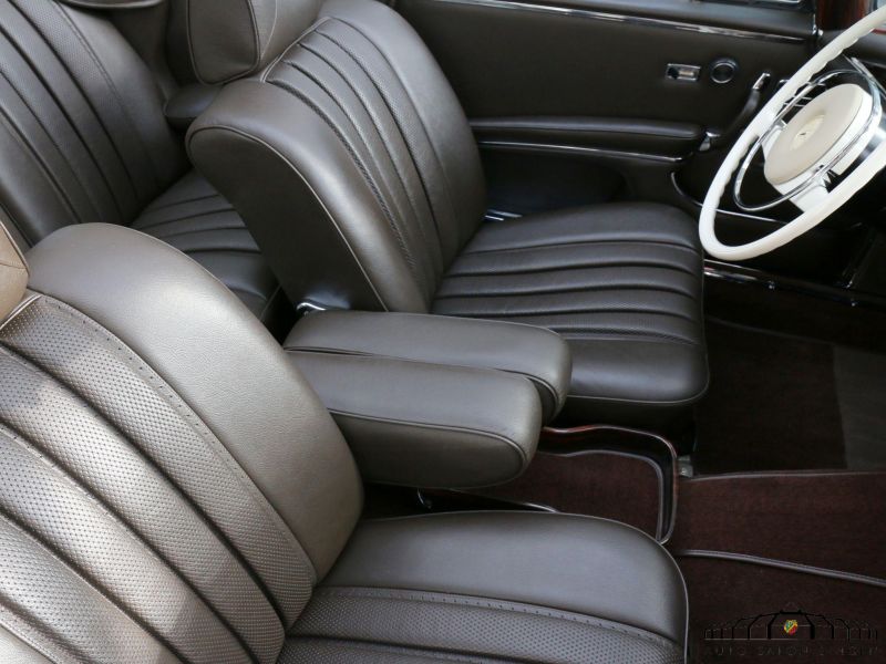 Mercedes-Benz 280 SE Cabrio