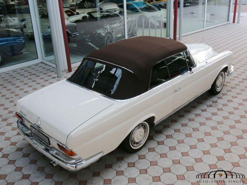 Mercedes-Benz 280 SE Cabrio