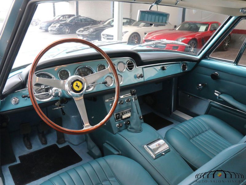 Ferrari 250 GT/E 2+2